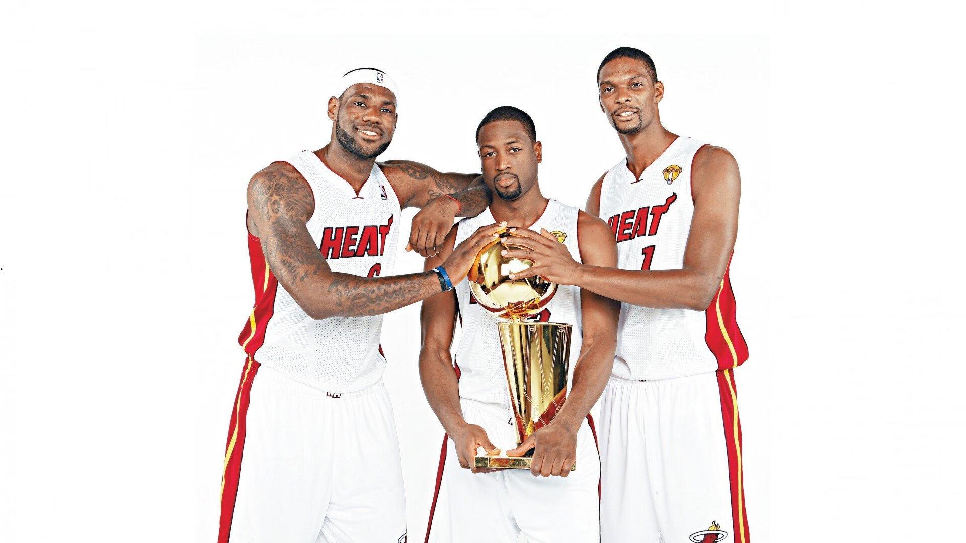 拜仁慕尼黑引援新动向，关注尤文前锋小基恩，佛罗伦萨接触穆勒经纪人引发猜测