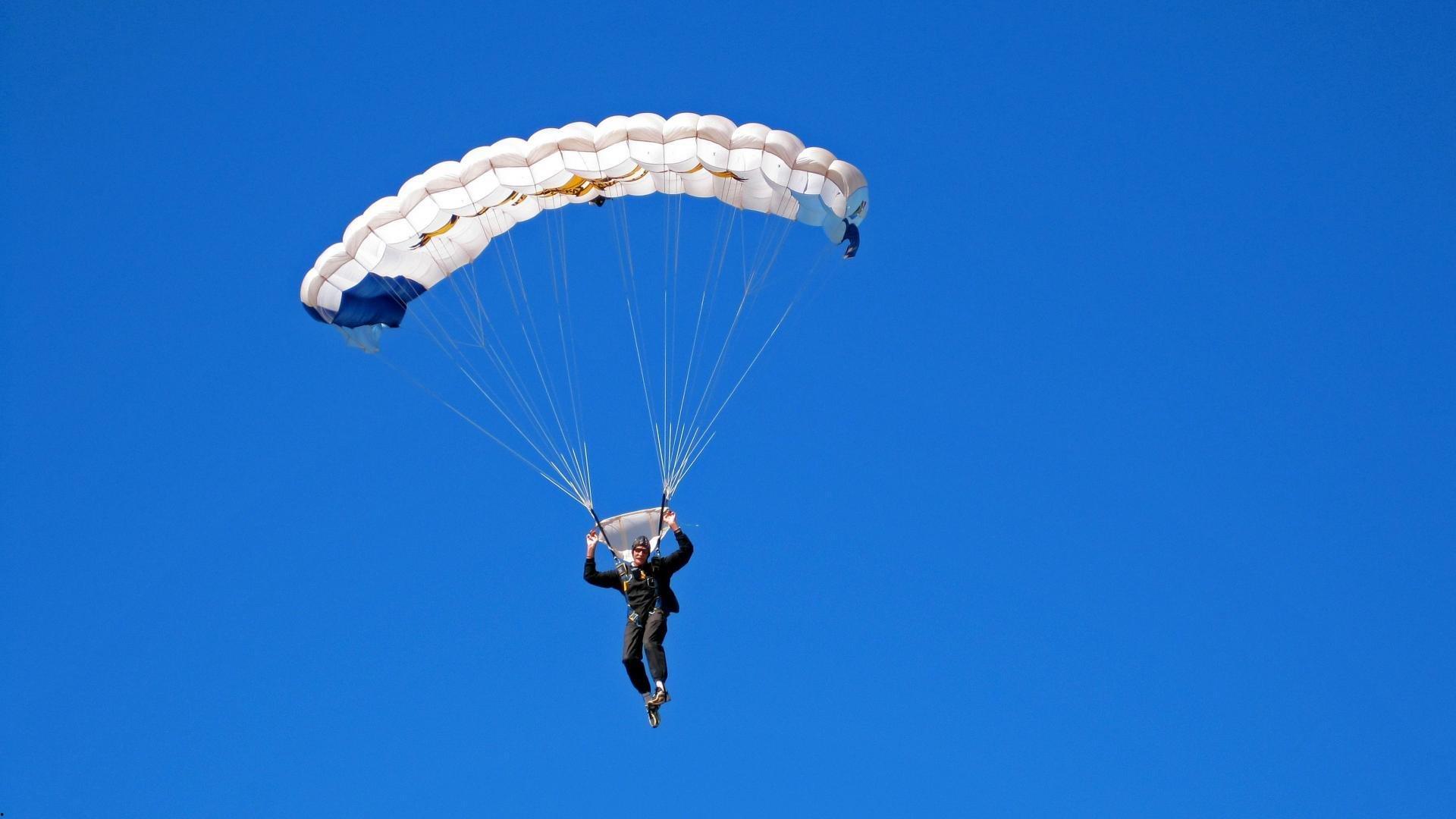 快船队记,今年的季后赛令人难以置信 我相信大家的预测都错了