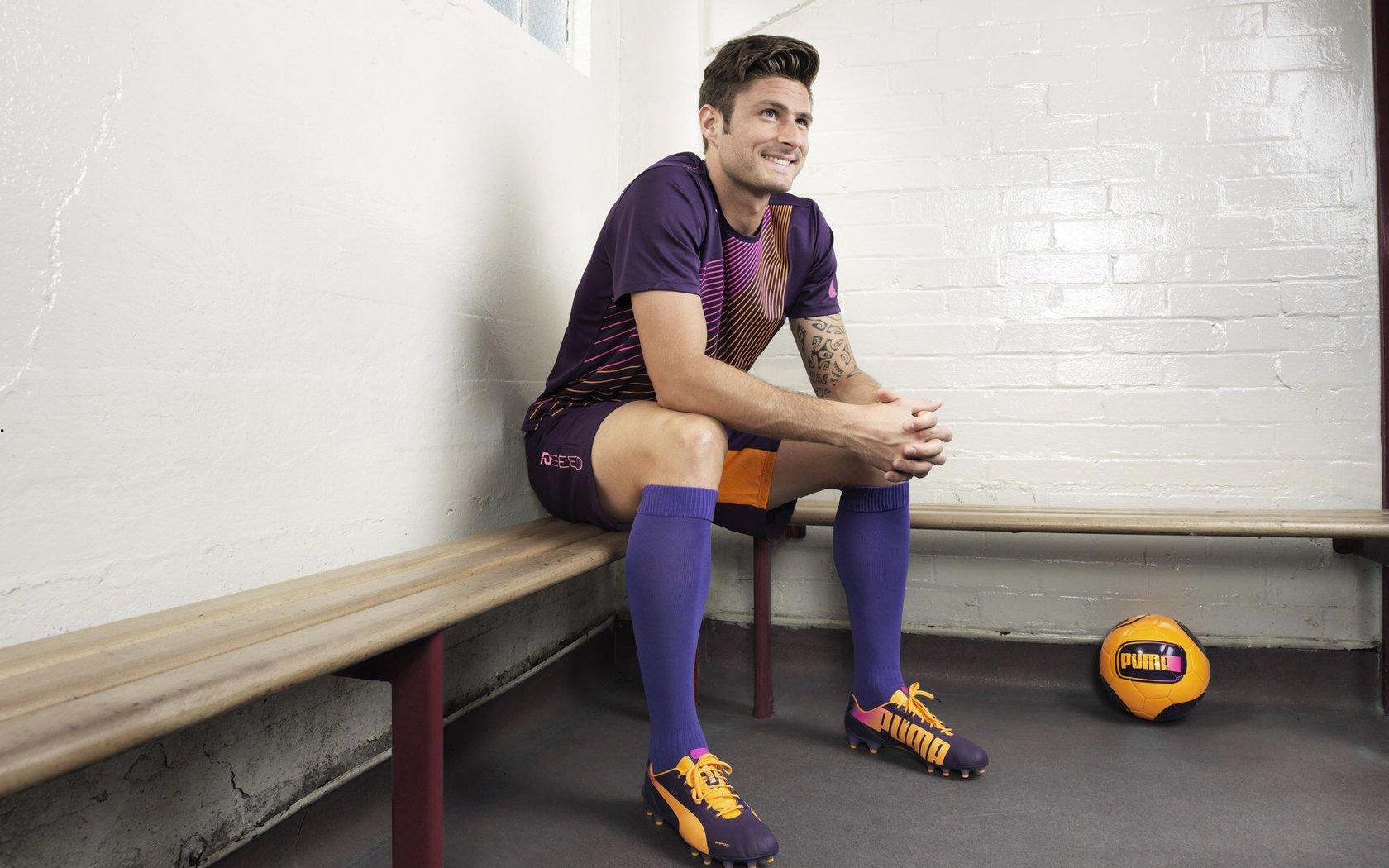 泰山新星刘国宝租借亚泰，德转确认租借费2.4万欧元