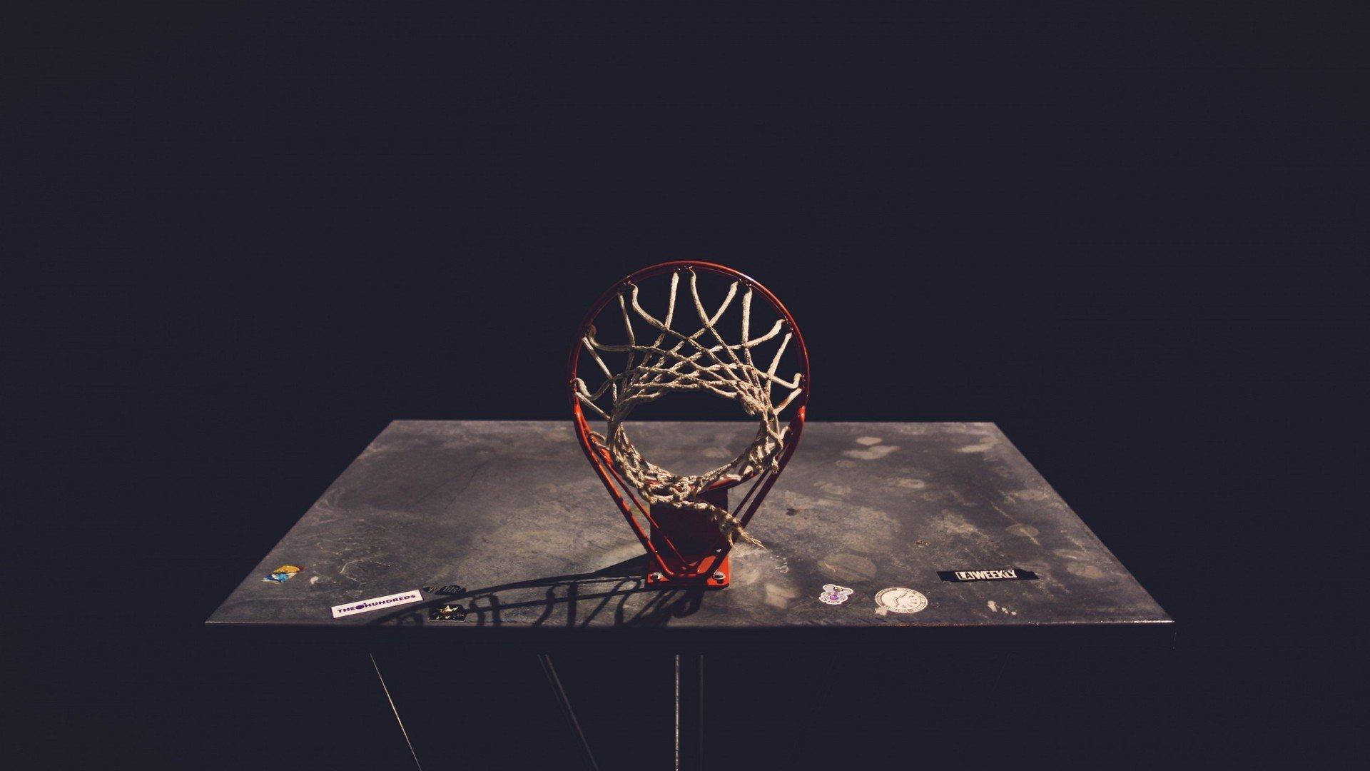 每体曝巴萨青训右后卫福特或遭出售,俱乐部考虑加入回购条款保障未来